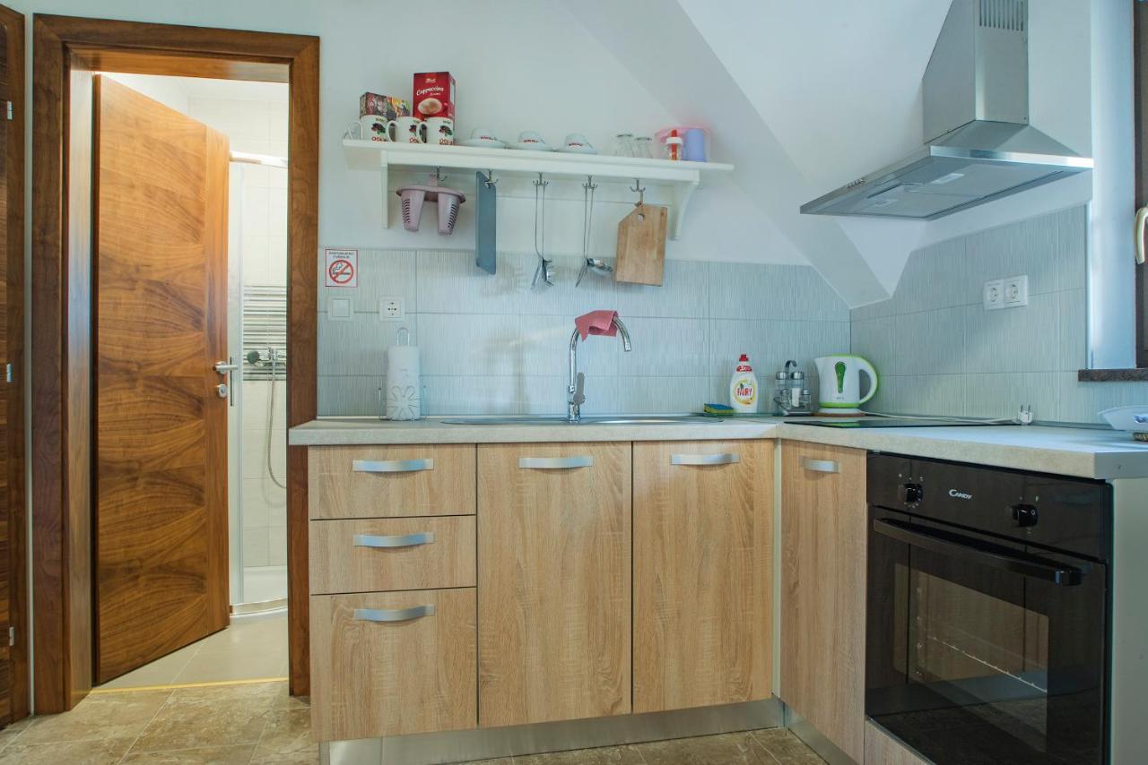 Studio Apartment Karlo ドレツニック・グラード エクステリア 写真
